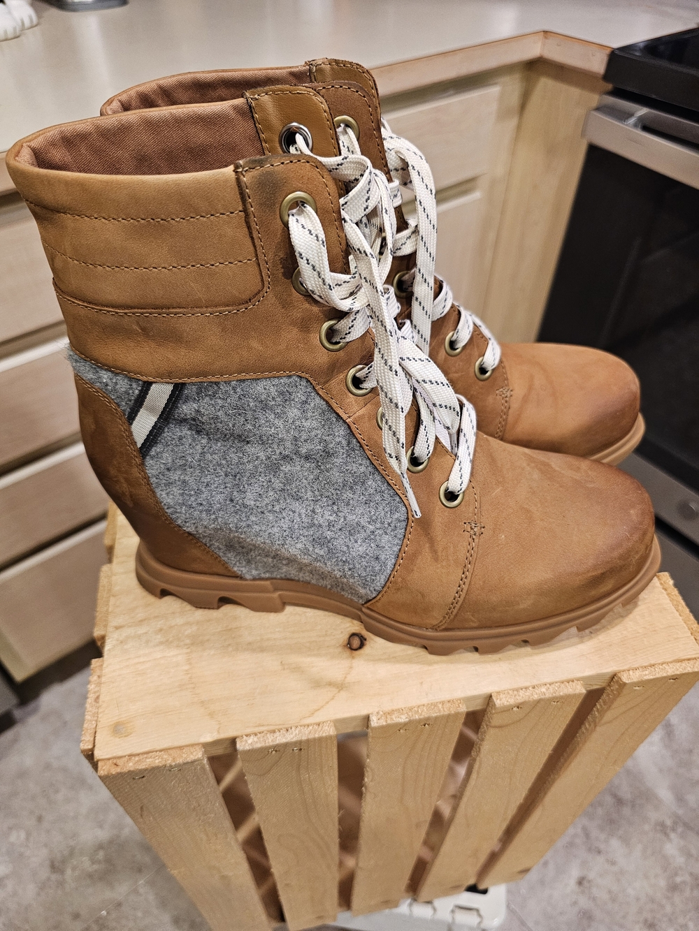 Women's Tan and Gray Lace-Up Hiking Boots